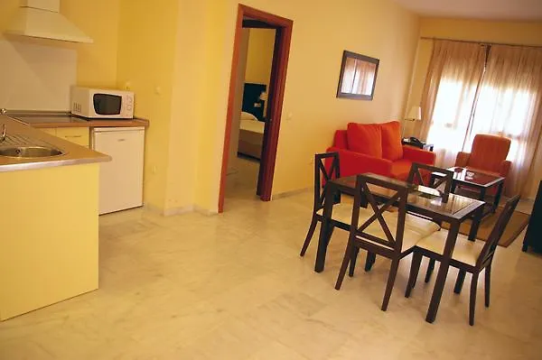 Apartamentos Lux Sevilla Bormujos Apartment