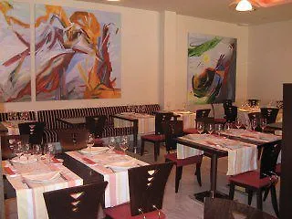Apartamentos Lux Sevilla 博尔穆霍斯 公寓