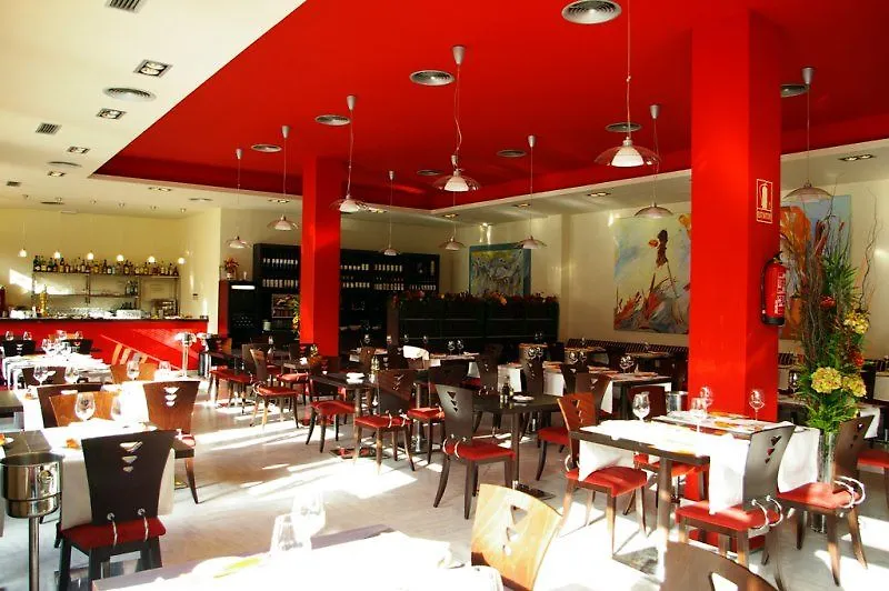 Apartamentos Lux Sevilla Bormujos Spain