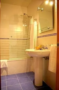 Apartamentos Lux Sevilla Bormujos Spain